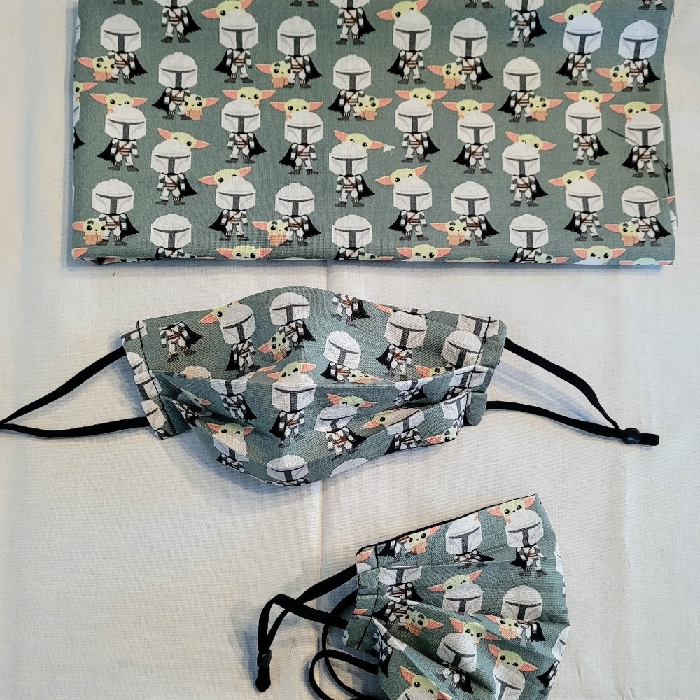 Set of 2 Baby Yoda cloth facemasks